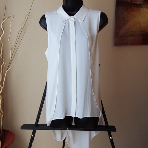 Zac & Rachel Tops - BRAND NEW Zac & Rachel Sleeveless High/Low Blouse